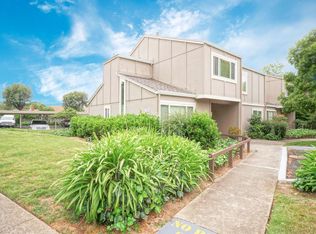 1322 Rosita Rd, Pacifica, CA 94044