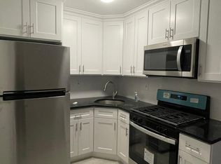 264 E 238th St APT 1, Bronx, NY 10470