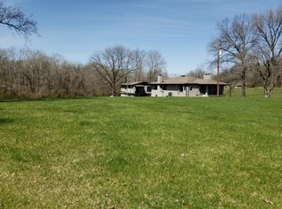 1227 State Street Rd, Belleville, IL 62220