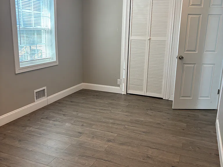 119 Sheridan Ave #1 — Photo 8