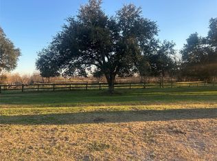 300 Fremont Ln, Brookshire, TX 77423