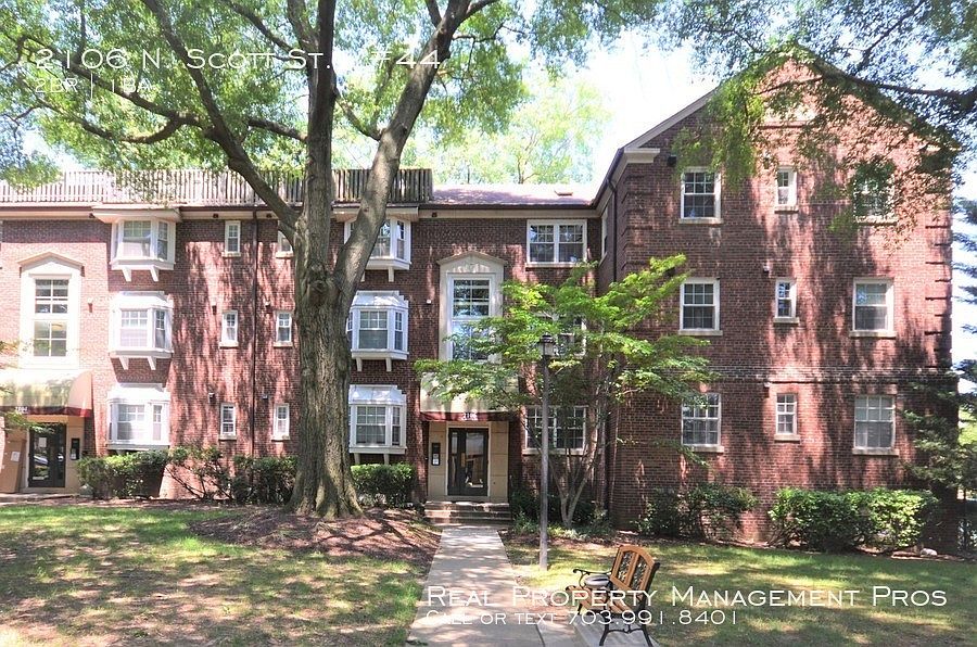 1st image of 2106 N Scott St APT 44