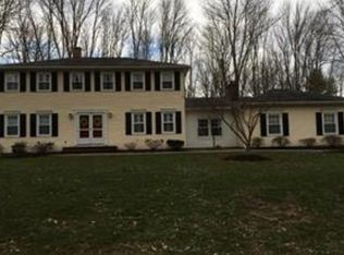 14 Douglass Ln, Middlesex, NJ 08846