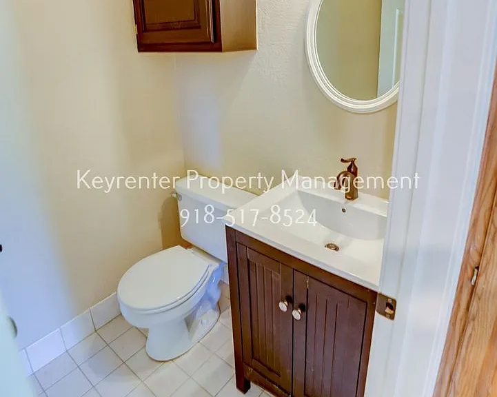 10119 S College Pl — Photo 27
