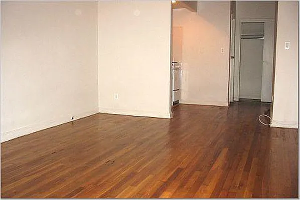 Rented by 4 Points Properties | media 24