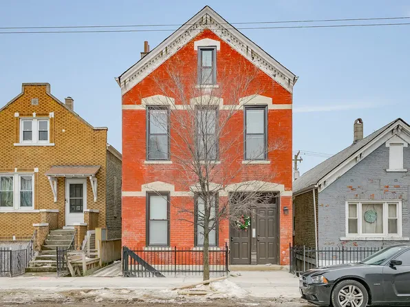 2043 W 22nd Pl APT 2R, Chicago, IL 60608