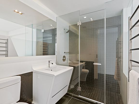 5th image of 123 Washington St APT 24H