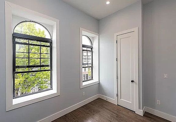 5th image of 360 Palmetto St #1A