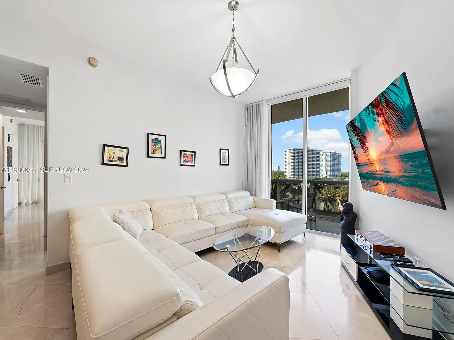 Tdr Tower Ii Condo — Photo 2