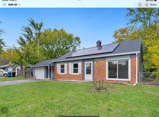 2011 219th St, Sauk Village, IL 60411