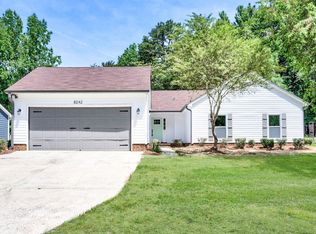 8242 Walnut Creek Ln, Charlotte, NC 28227