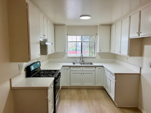 14423 Larch Ave #5, Lawndale, CA 90260