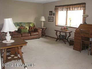 2nd image of 460 Cindy Ln