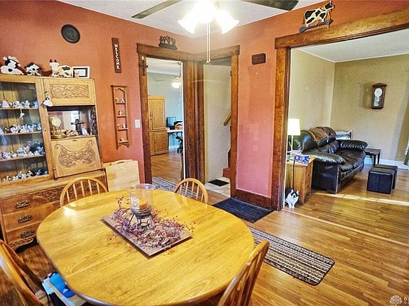 4th image of 39 E McKinley St