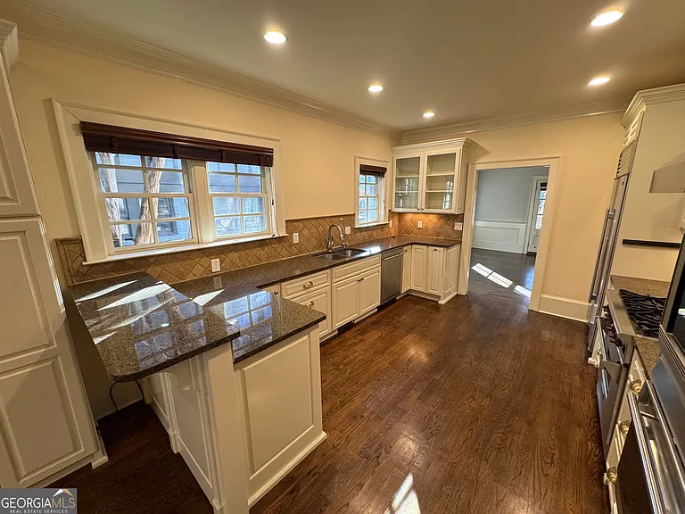 1092 McLynn Ave NE — Photo 14