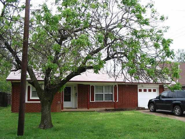 1st image of 13 S Vickie Dr