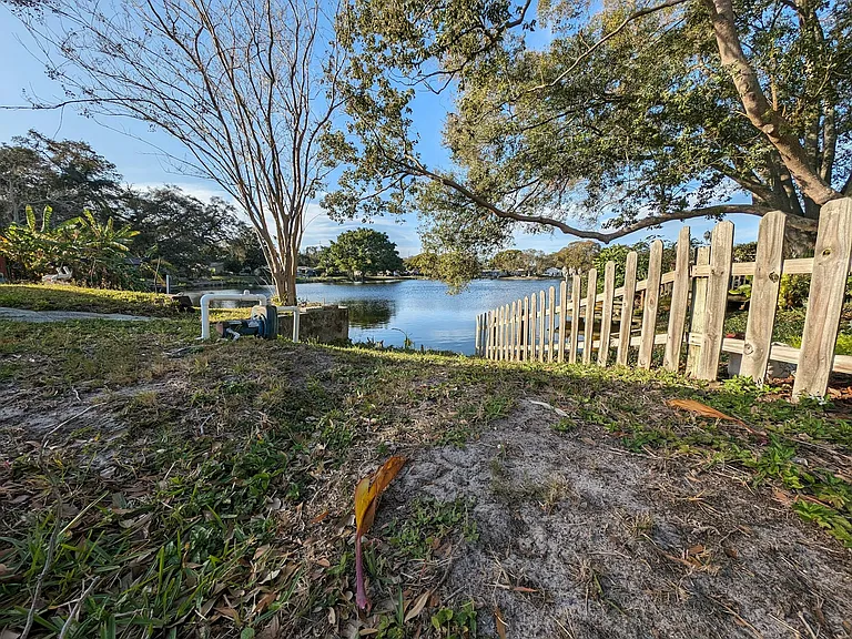 1580 Andover Dr — Photo 52