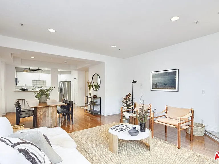 3460 S Centinela Ave — Photo 3
