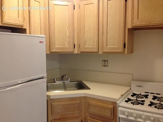 Rented by Compass | media 21