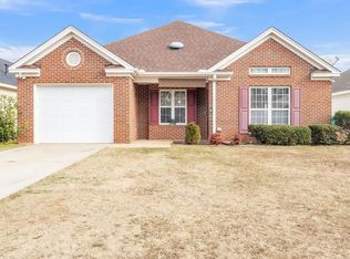 114 Pin Oak Dr, Greenwood, SC 29649