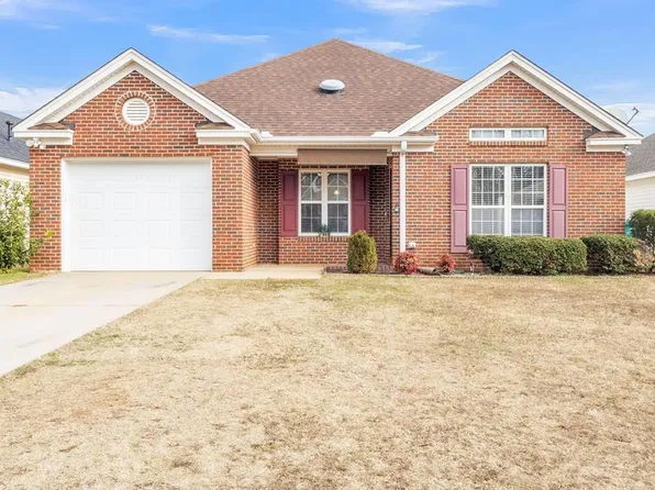 114 Pin Oak Dr, Greenwood, SC 29649