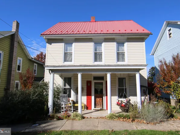 205 Spruce St, Elizabethville, PA 17023