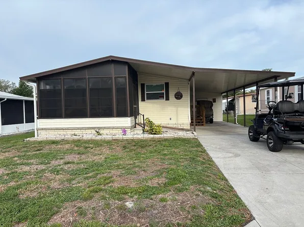 11821 Bristol Ln, New Port Richey, FL 34654
