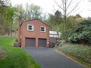 2218 Ferguson Rd, Allison Park, PA 15101