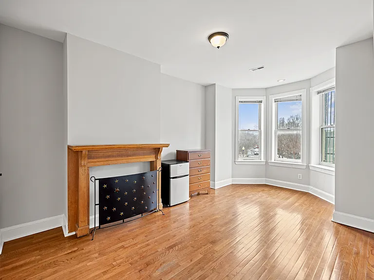 547 Florida Ave NW #5 — Photo 14
