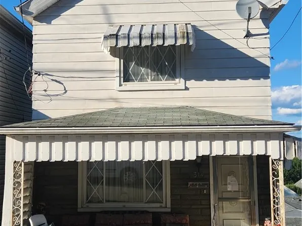 314 Lowell St, Vandergrift, PA 15690