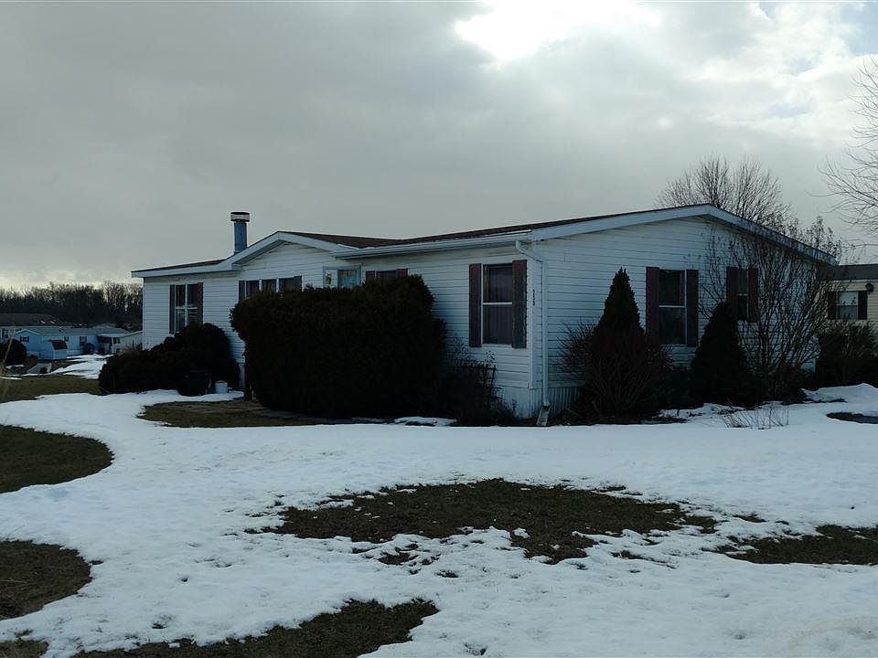 1st image of 250 Austin Dr