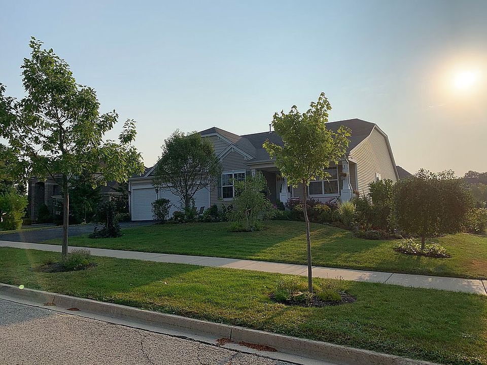 1st image of 951 Brandon Ct