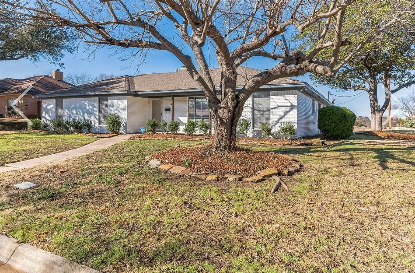 4 bed, 2764 sqft, $2,500 — Photo 3