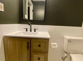 315 Laporte Ct, Cranberry Township, PA 16066