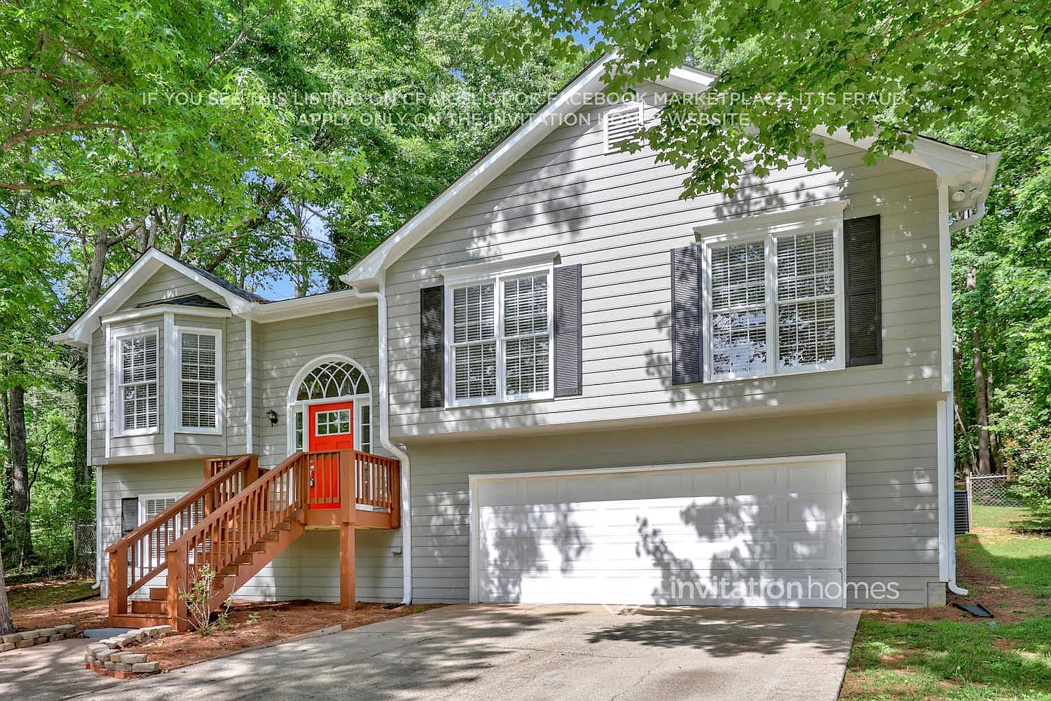 5900 Branden Hill Ln Buford, GA 30518 — Photo 2