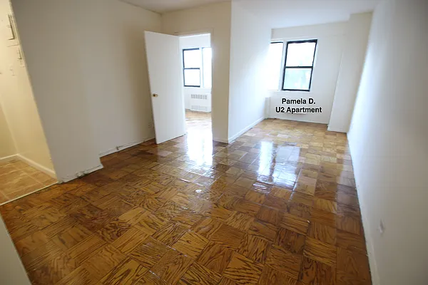 Rented by U2Apartment LLC | media 9