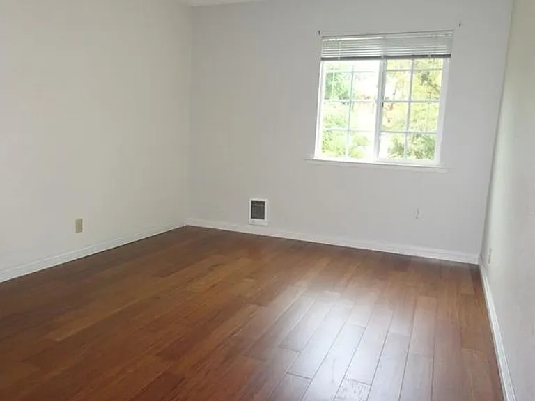 5400 Mariquita Ave — Photo 10