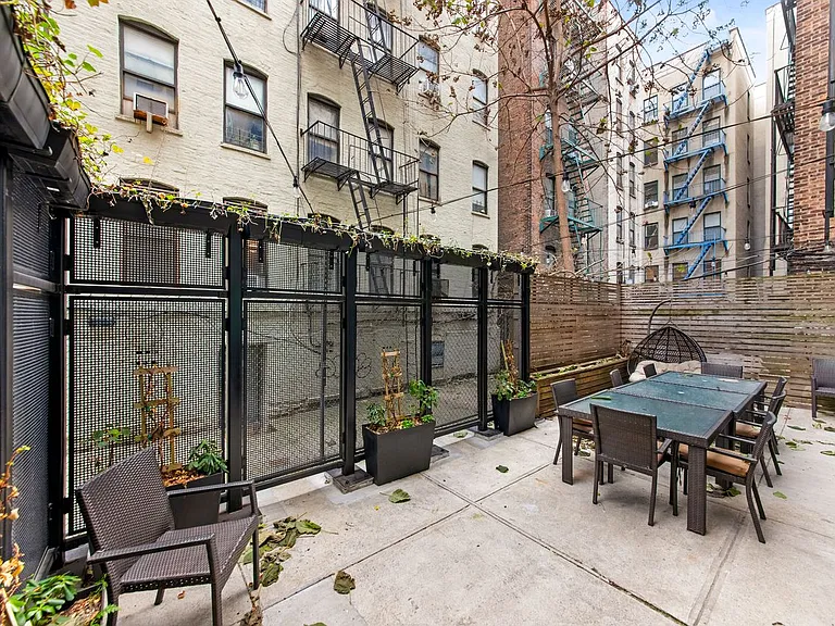 307 W 111th St #5R — Photo 10