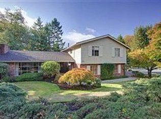 4805 88th Ave SE, Mercer Island, WA 98040