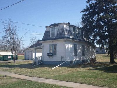206 E Lafayette Ave, Keota, IA, 52248
