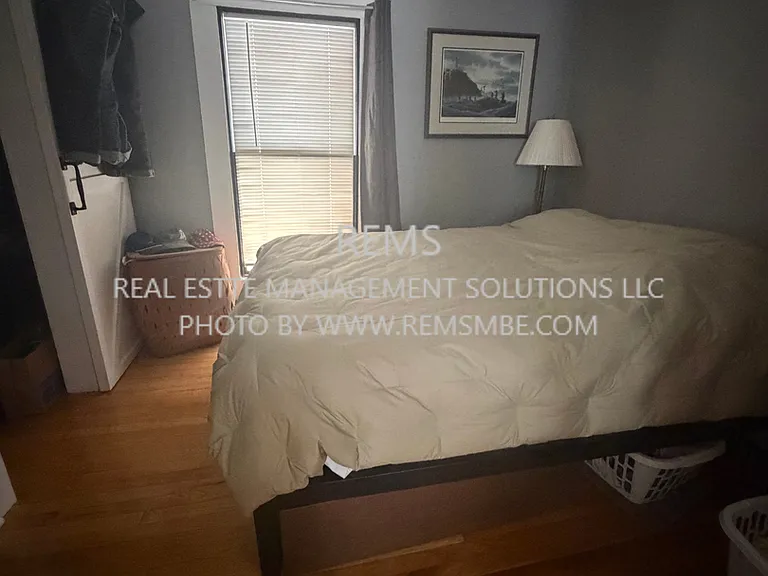 813 Williamson St — Photo 4