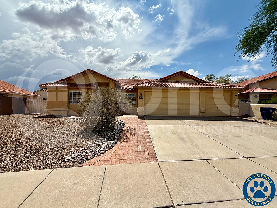 1st image of 7634 S Wildberry Ave