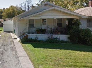 1255 E Johns Ave, Decatur, IL 62521