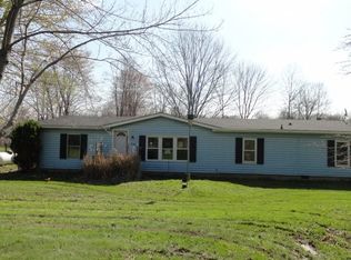 8384 Slagle Rd, Windham, OH 44288