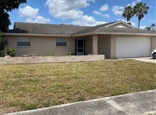 849 Bethany Ct S, Fort Myers, FL 33919