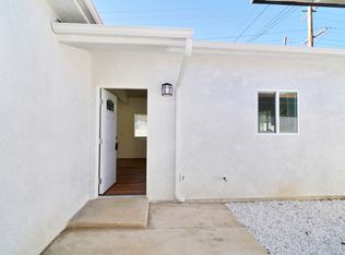 1201 N 1st Ave #B, Upland, CA 91786