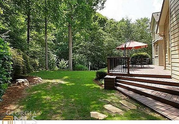 4th image of 3900 Brookline Dr