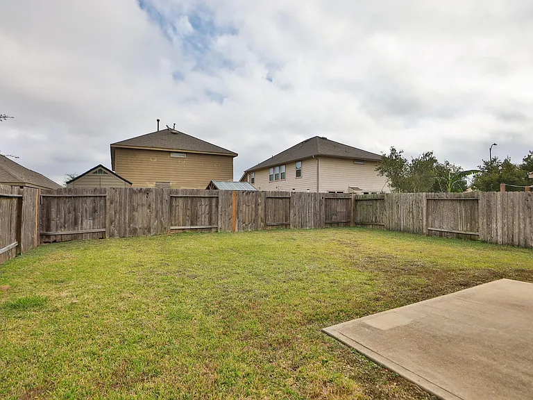 3606 Carolina Canyon Ct — Photo 20