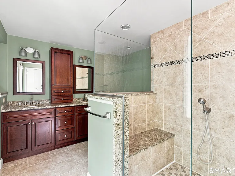 40 Rockledge Dr — Photo 35