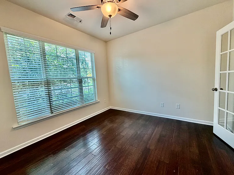 4019 Oakmere Rd — Photo 4